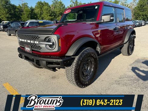 Used 2025 Ford Bronco Badlands AWD/4WD image 1