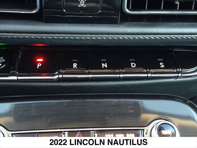 Certified 2022 Lincoln Nautilus FWD w/ Premium Package image 20