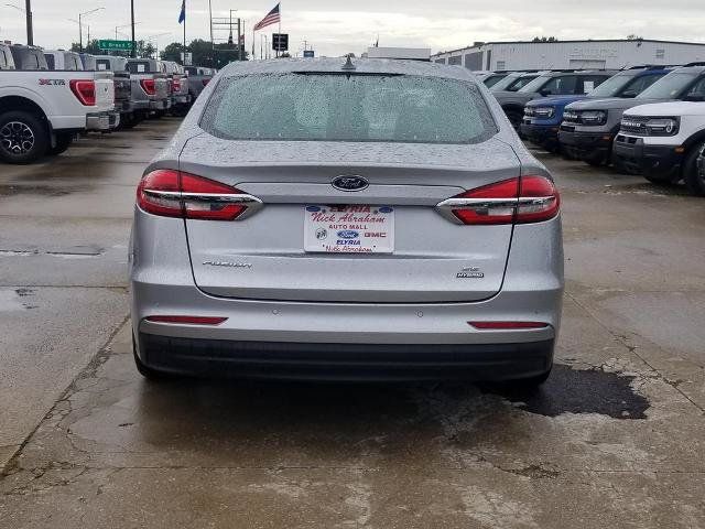 Certified 2020 Ford Fusion SE FWD image 3