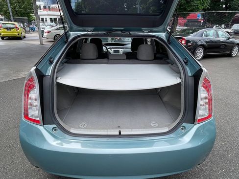 Used 2015 Toyota Prius Two FWD image 12