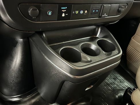 Used 2021 Chevrolet Express 2500 w/ Driver Convenience Package RWD image 53