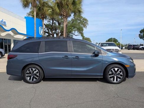 Certified 2026 Honda Odyssey EX-L image 7