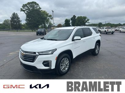 Used 2022 Chevrolet Traverse LT