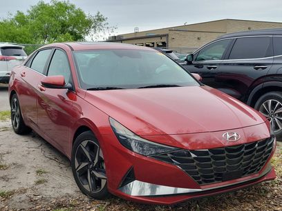 Used 2021 Hyundai Elantra Limited