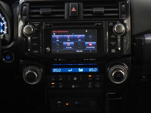 Used 2019 Toyota 4Runner Limited w/ Four Season Floor Mat Package AWD/4WD image 15