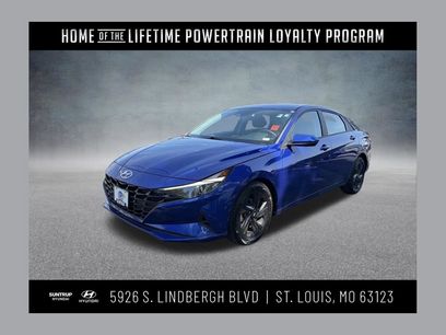 Used 2023 Hyundai Elantra SEL w/ Cargo Package