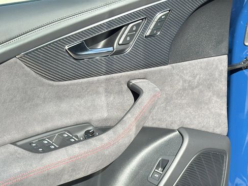 New 2026 Audi RS Q8 performance image 13