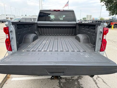 Used 2025 Chevrolet Silverado 2500 Custom w/ Custom Value Package AWD/4WD image 11