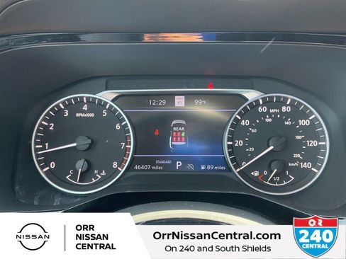 Used 2025 Nissan Pathfinder SL FWD image 22