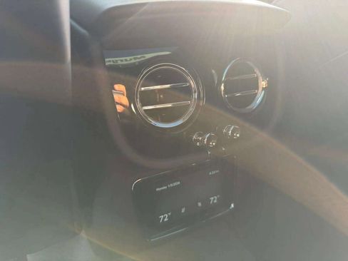 Certified 2024 Bentley Bentayga image 58