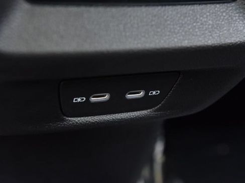 New 2026 Volkswagen Tiguan SE AWD/4WD image 24