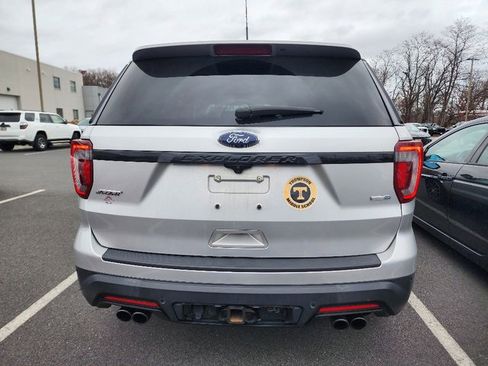 Used 2019 Ford Explorer Sport w/ Ford Safe & Smart Package image 5