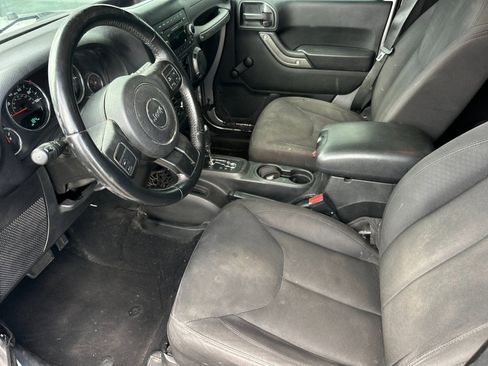 Used 2016 Jeep Wrangler Sport w/ Quick Order Package 24S AWD/4WD image 9