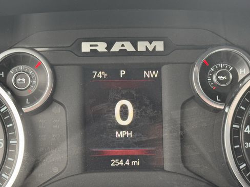 Used 2024 RAM 2500 Tradesman RWD image 21