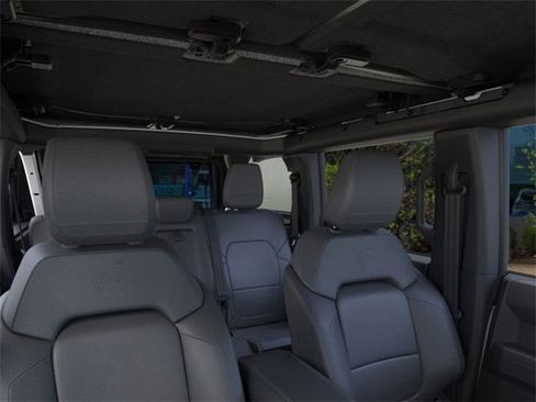 New 2025 Ford Bronco Outer Banks w/ Sasquatch Package image 12