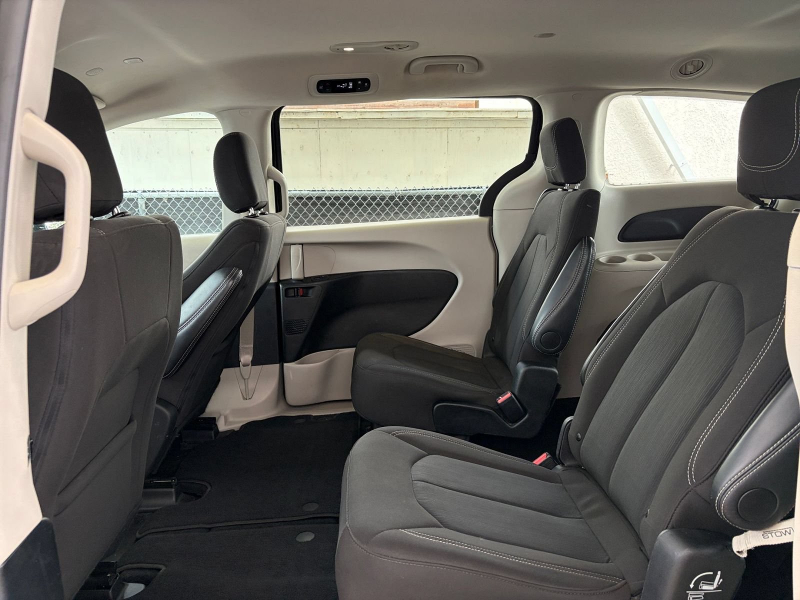 Used 2024 Chrysler Voyager LX FWD image 26