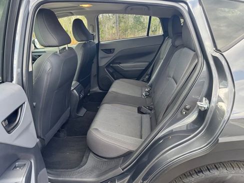 Used 2024 Subaru Crosstrek 2.0i Premium image 6