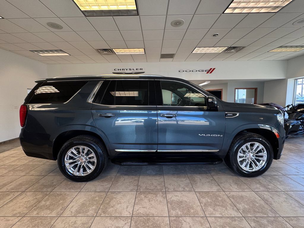 Used 2021 GMC Yukon SLT AWD/4WD image 6
