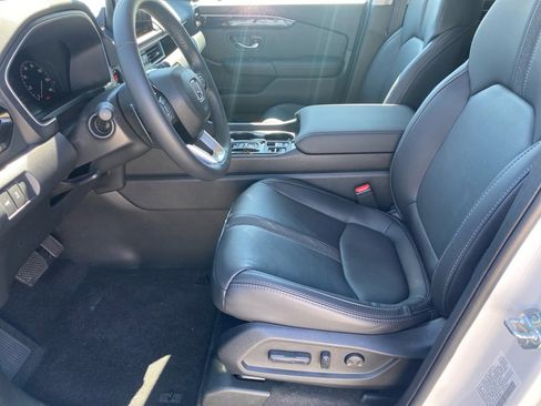 Certified 2025 Honda Pilot EX-L image 34