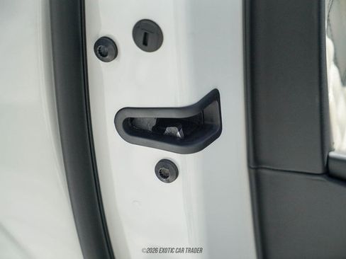 Used 2021 Bentley Bentayga AWD/4WD image 95