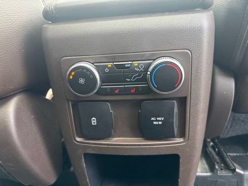 Used 2021 Ford Explorer King Ranch w/ Premium Technology Package AWD/4WD image 30