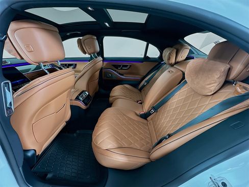 New 2025 Mercedes-Benz S 580 4MATIC Sedan image 27