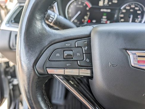 Used 2023 Cadillac XT6 Premium Luxury image 24