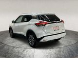 Used 2021 Nissan Kicks SV image 6