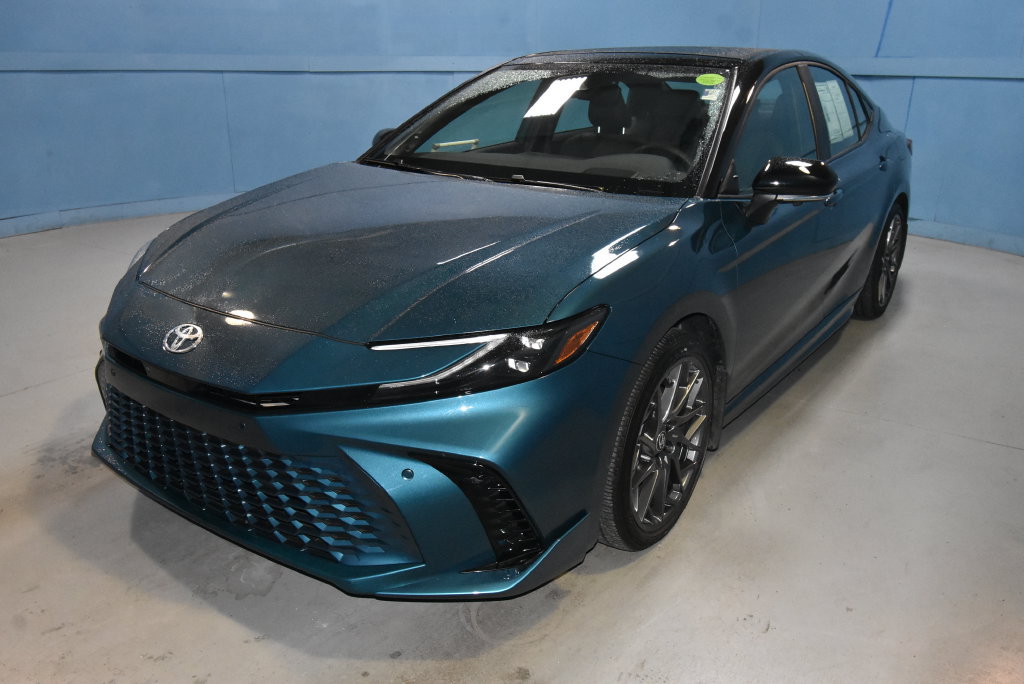 Used 2025 Toyota Camry XSE w/ Premium Plus Package AWD/4WD image 26