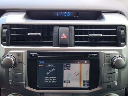 Used 2016 Toyota 4Runner Limited RWD image 18