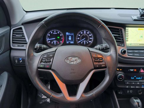Used 2017 Hyundai Tucson SE Plus w/ Cargo Package AWD/4WD image 23