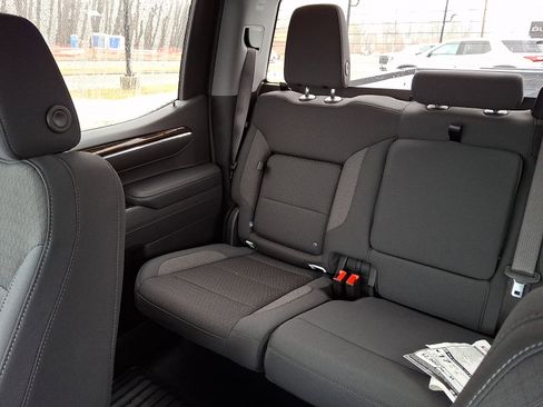 Certified 2026 GMC Sierra 1500 Elevation image 18