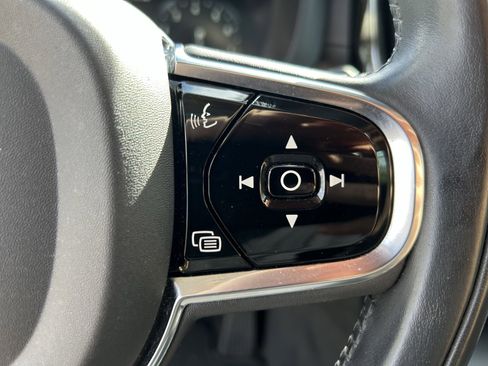 Used 2019 Volvo XC60 T5 Inscription image 21