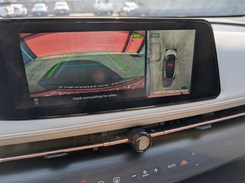Used 2024 Nissan Ariya FWD image 13
