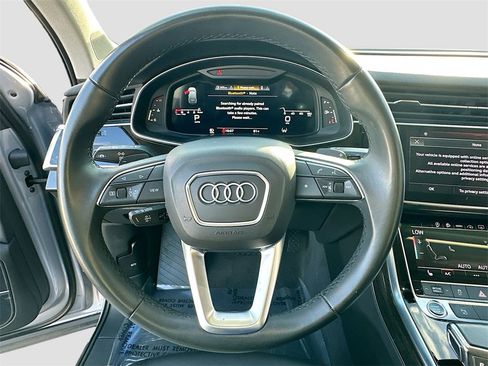 Used 2022 Audi Q7 3.0T Premium Plus w/ Premium Plus Package image 11