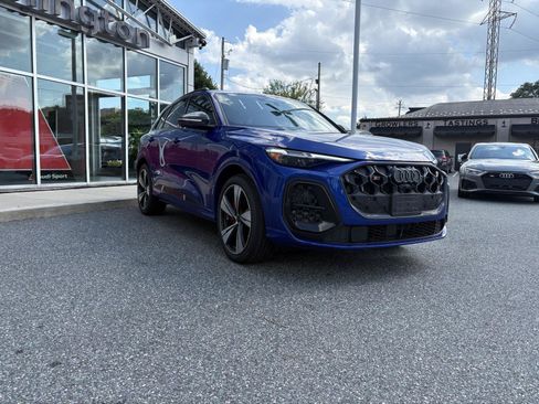 New 2026 Audi SQ5 Prestige AWD/4WD image 7