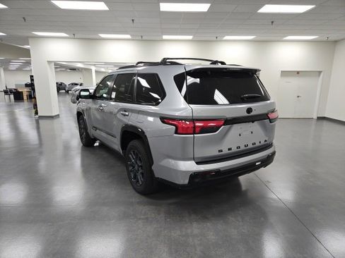 New 2026 Toyota Sequoia Platinum image 4