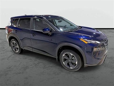 Used 2026 Nissan Rogue SV w/ Cold Weather Package AWD/4WD image 5