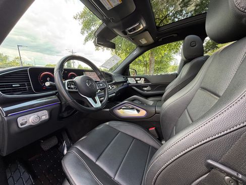 Used 2020 Mercedes-Benz GLS 450 4MATIC image 10