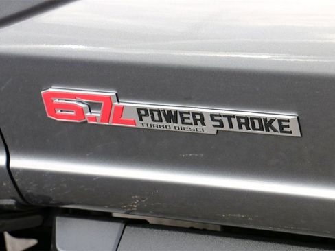 New 2026 Ford F250 Lariat w/ Black Appearance Package image 10