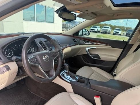 Used 2016 Buick Regal Premium FWD image 11