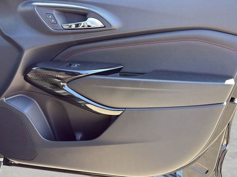 New 2026 Chevrolet Trax RS w/ Sunroof Package FWD image 10
