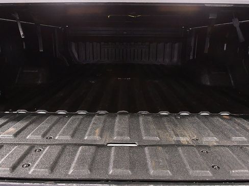 Used 2022 GMC Sierra 3500 Denali image 13