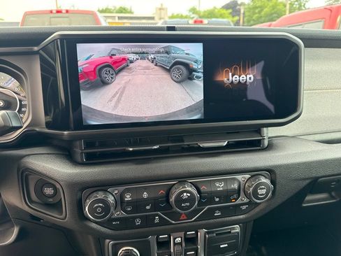 New 2026 Jeep Wrangler Unlimited Sport AWD/4WD image 13
