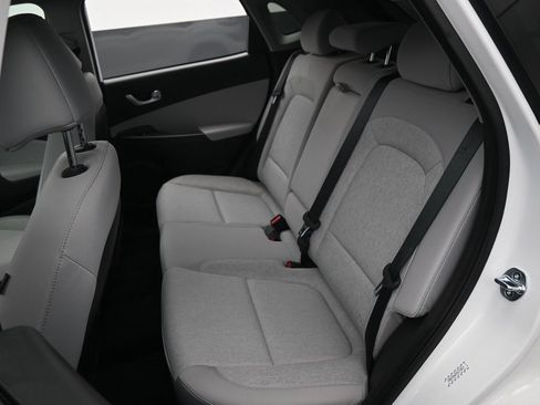 Used 2023 Hyundai Kona SEL image 32