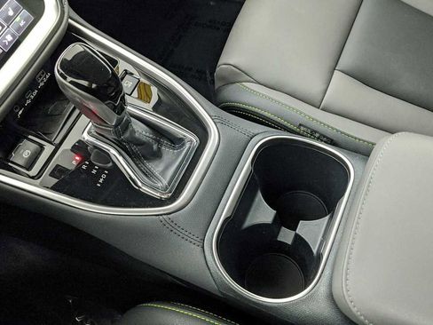 Certified 2025 Subaru Outback Onyx Edition XT w/ Popular Package #2 image 18