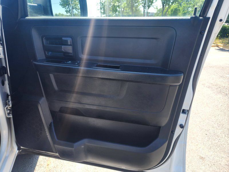 Used 2017 RAM 1500 Tradesman RWD image 11