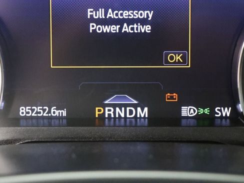 Used 2021 Ford F450 Platinum w/ FX4 Off-Road Package AWD/4WD image 27
