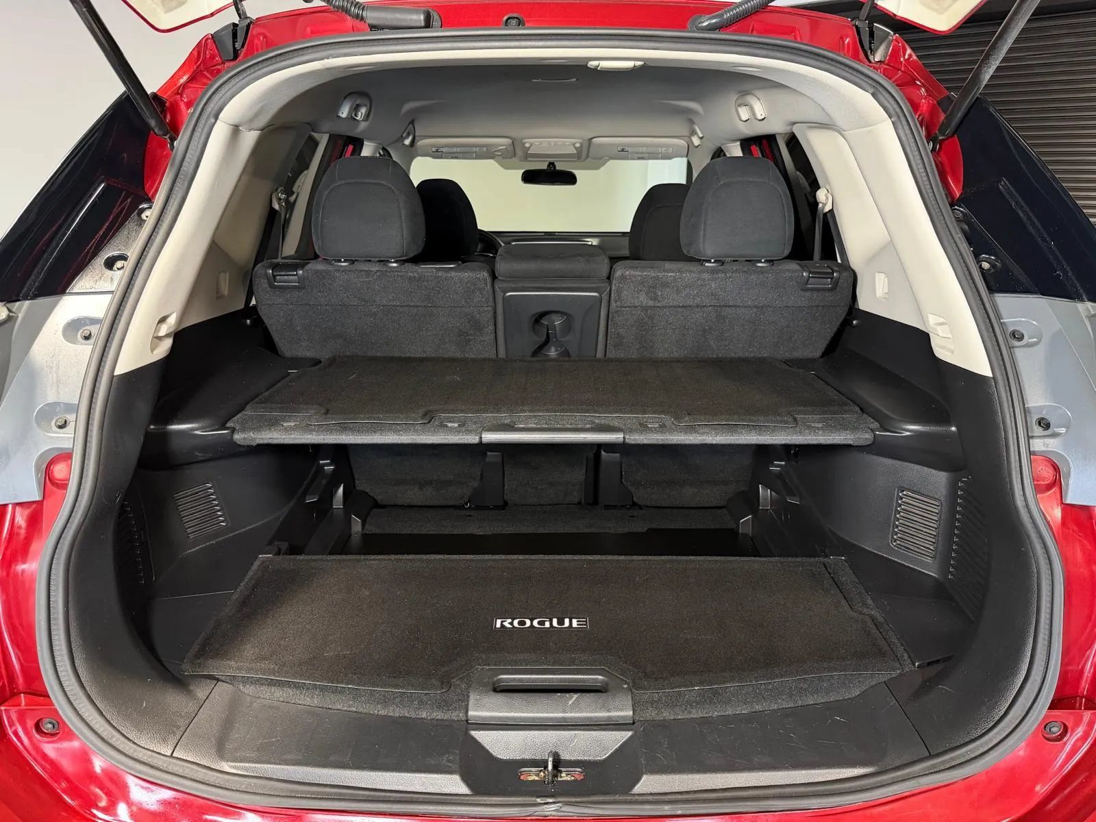 Used 2016 Nissan Rogue S FWD image 14
