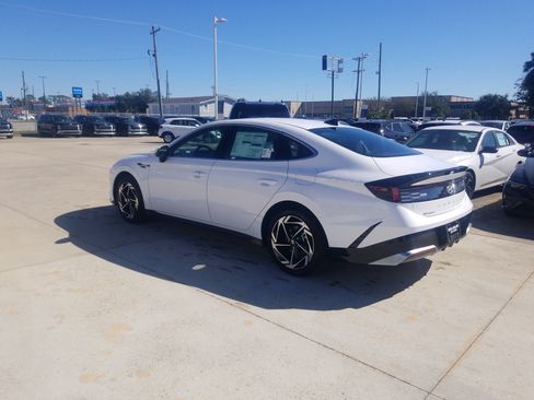 New 2026 Hyundai Sonata SEL image 5